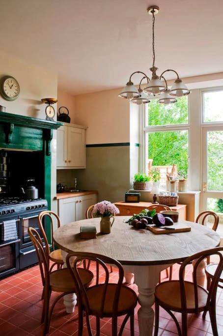 Woodlands House Villa Giggleswick Bagian luar foto